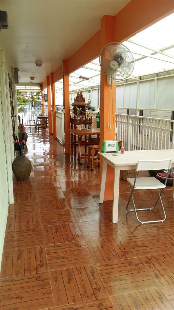 Jutharat Home Phra Nakhon Si Ayutthaya Buitenkant foto